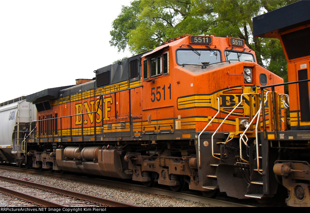 BNSF 5511